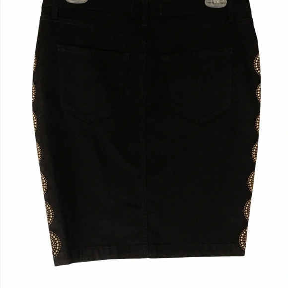 RACHEL ROY Denim Pencil Cut With Studs Mini Skirt Size 28 - Picture 3 of 6